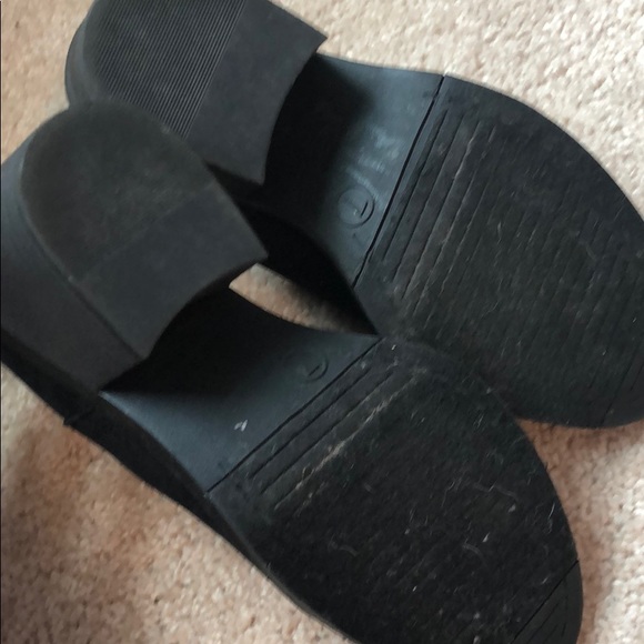 SOLD- Black booties - Picture 3 of 3